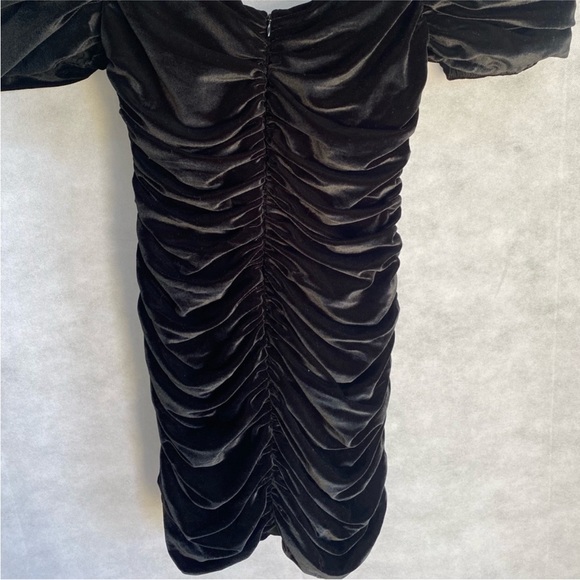 Puff-sleeve Ruched Mini Dress by Hutch - Picture 13 of 13